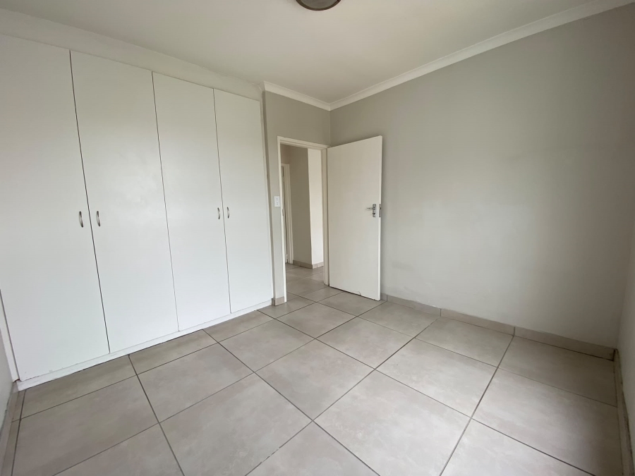 To Let 2 Bedroom Property for Rent in Vredekloof East Western Cape